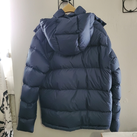 Kanuk Puffer Jacket - Picture 2 of 7